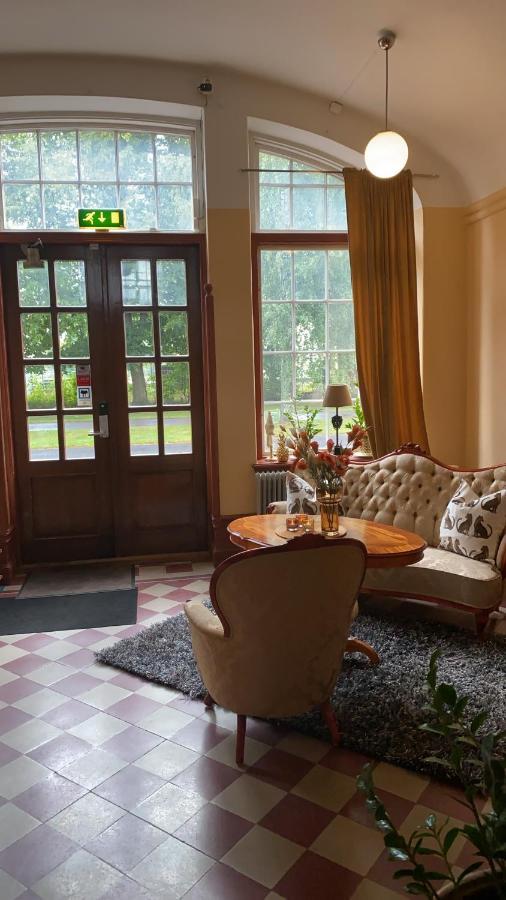 אווסטה Ting1903 Bed & Breakfast מראה חיצוני תמונה