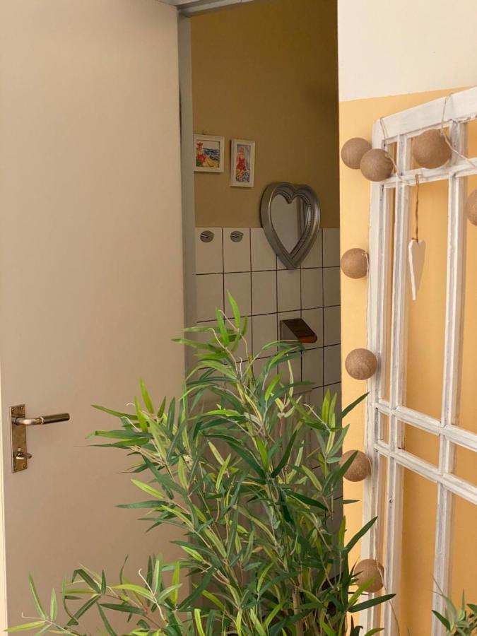 אווסטה Ting1903 Bed & Breakfast מראה חיצוני תמונה